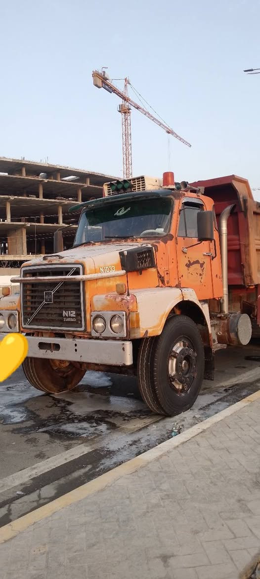 سلام عليكم فالفو للبيع موديل 82 مكفوله كفاله عامه السعر 20وبيها مجال رجاءن الموشراي لا يتصل 
اتصال ***********
