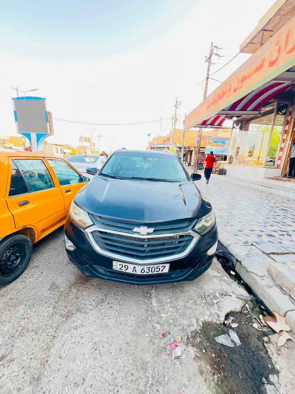 ١٨ فول مواصفات ما ناقصها شي محرك الف ونص تيربو بصمه أبوب  بصمه تشغيل ع بعد جنطه كهرباء وباقي المواصفات سونارها يمك قفلها ٩٥ وماكو هبج سعر لان محتاج فلوسها ***********
