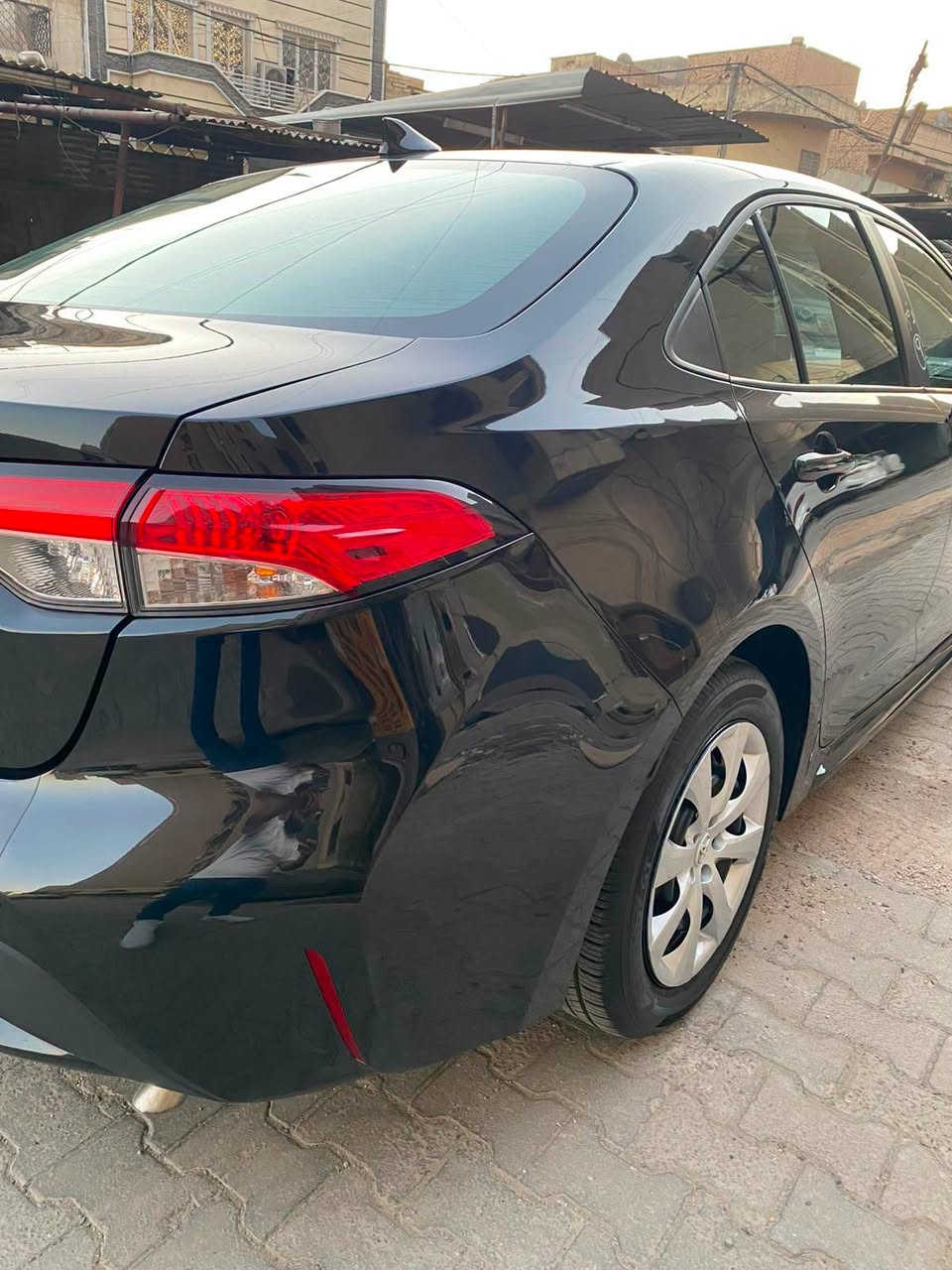كورلا 2022 -فئه le وارد امريكي 
 رقم بغداد بأسمي تحويل مباشر 
ماشيه 24 الف ميل

موصفات السياره 💥💥✅✅🔥
تايرات جديده 
محرك 1800 المرغوب بدون دوانز 
رادارات وتوقف ذاتي 
كاميرا خلفيه 

تحكم ستيرن 
كروس سرعه 
توقف ذاتي 
السياره مكفوله شواصي كير محرك صدر صبغ كله مكفول 
سنويه جديده 
 بدون حادث فقط دعاميه مكسوره اماميه
 ومبدله نفس اللون السياره 
مكفوله من الصبغ بدون صبغ كلين
 - ايرباك دركه برده  السياره جديده 

مكان السياره : بغداد - الصالحيه 
رقم  صاحب السياره 
***********
السعر :: اطلبه بالتعليقات يصلك خاص 📩

#ادارة_الصفحه ⚡

ملاحظه / 🔴
مدير الصفحه غير مسؤول عن بيع وشراء واصوليات السياره نحن صفحه لعرض السيارات فقط.
