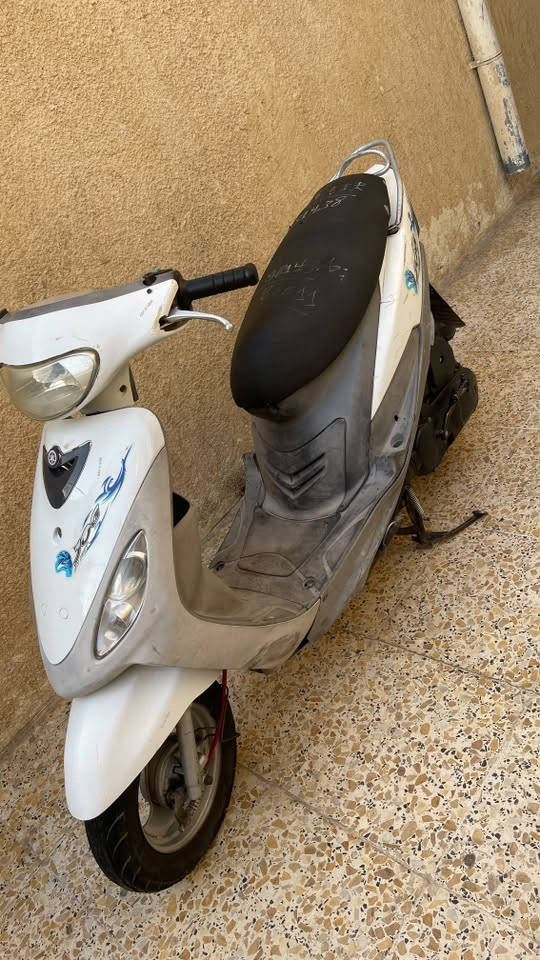 للبيع ماكس منغولي
دراجه حلوه وناعمه كلها شغاله من سلف كهربائيات 
نقصها فقط دبل امامي فاكس 
سعرها 550 
مكاني كربلاء حي العامل 
***********
