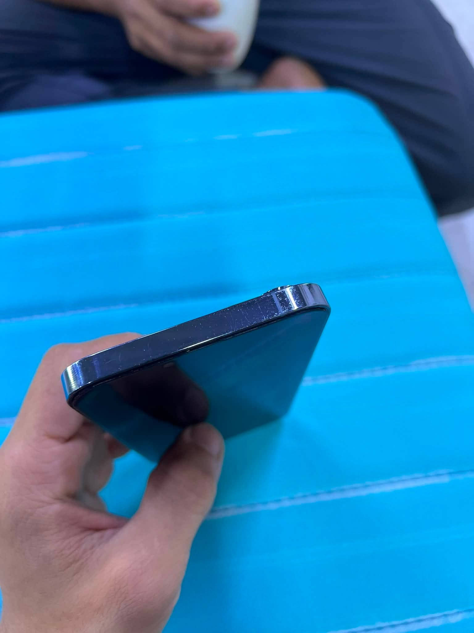 13برو ماكس
بطاريه🔋75ذاكره ٢٥٦ 
ضهره مكسور مامفتوح ولا مبدل شي ع شركة ونضيف صرف حلو امريكي ***********
