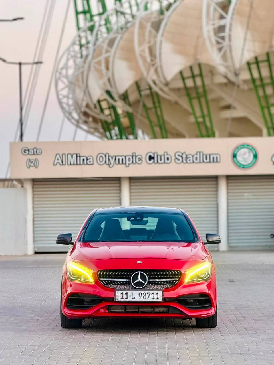السلام عليكم 
للبيع مرسيدس CLA 250 AMG موديل 2018 بيها قطعه وحده تبديل جاملغ امامي وباب صبغ بدون دواخل بدون ايرباك حلوه وجاهزه السياره من كلشي محرك كير تبريد كله بشرط وجديد 
السعر:130 ورقه 
مكان السياره-بصرة-المعقل 
اتصال:  ***********
