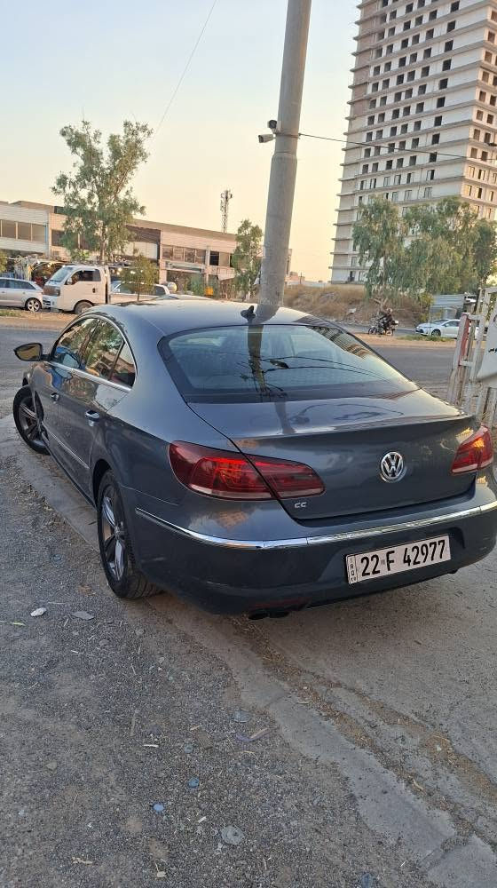 فول فول موسفات تةنها سلايت نيه 
يةك بارجةي رةشة لةكةل روبعبك بؤينت بةبي ناوكرتن بةناوى خؤمانة هةتا 2030 وكالة وتحويل دةكةين هيج غةرامةى نية مؤديل 2015 بةبي سبي بوونةوة ئةلوانيكى جوان*********** أربيل, العراق
