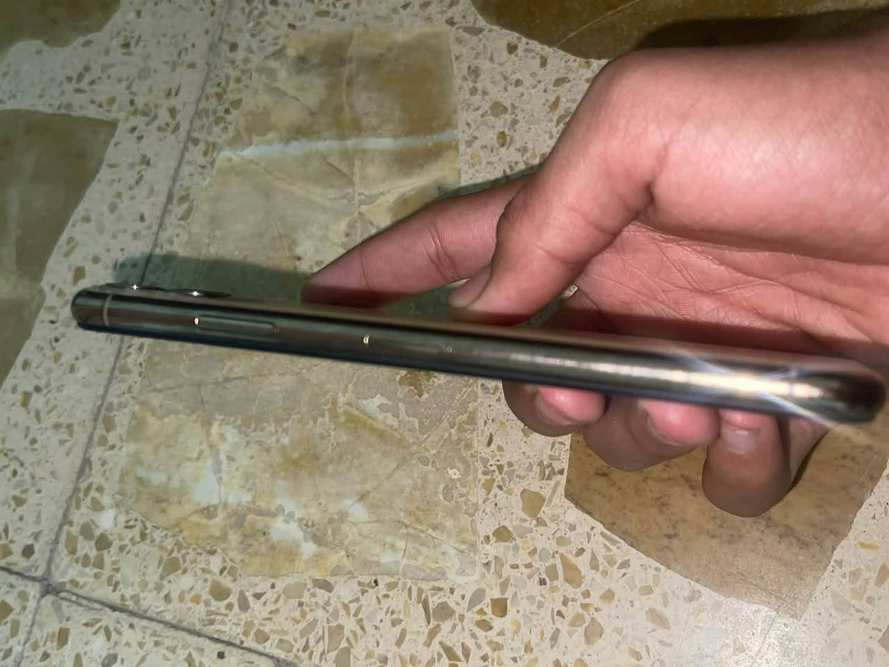 آيفون ١١ برو ماكس • شاشة اصلية • بطارية ٩٥٪