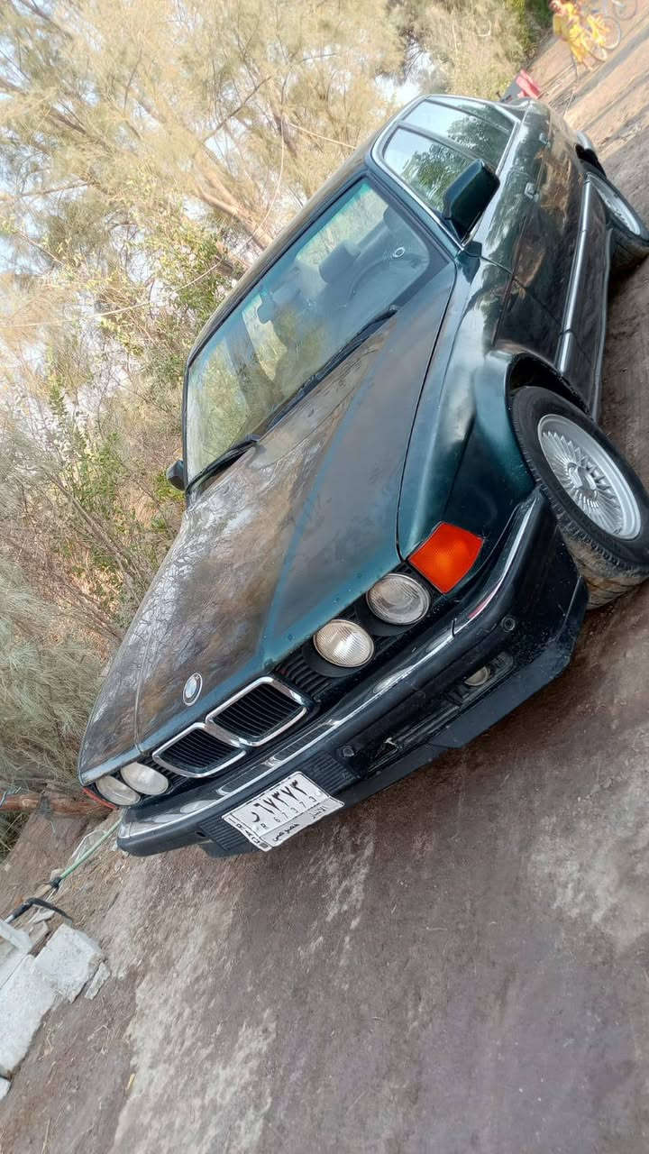 للبيع 740 فول مواصفات موديل 94 مسكر تبريد ثلج كير ومحرك مكفولات تخم تاير السياره وضع الشركه كلها بلاديه السعر 38 قفل قفل بدون عمله مكان بابل رقمي ***********
