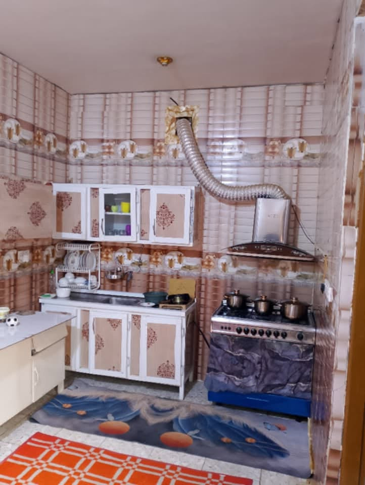 السلام عليكم 
مكتب ( عــــقـ🏦ـارات ارض بابل)
🏠 مشتمل للبيع (100م)  ( طابو زراعي سند 25)
.. يتكون من غرفه نوم وهول وصاله ومطبخ وصحيات داخليه وخارجيه
( مي + كهرباء+ اناره)
🌏 مواقع ( شارع 80 طريق نجف/مقابيل مخبز مهند )
💸 السعر 45 وبي مجال
—————
🏡للاستفسار مراجعة مكتب عقارات ارض بابل 
🌎موقع المكتب شارع 80 طريق نجف 
*********** ...واتساب 
‭***********‬….📞
