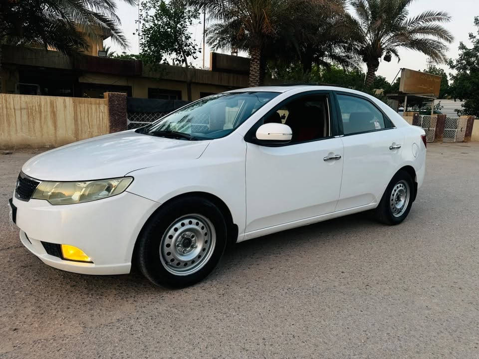 السلام عليكم كيا سيراتو موديل11

بيع او مراوس بأقل سعر97وبيه مجال

فول عدا البصمه الاستفسار ***********
