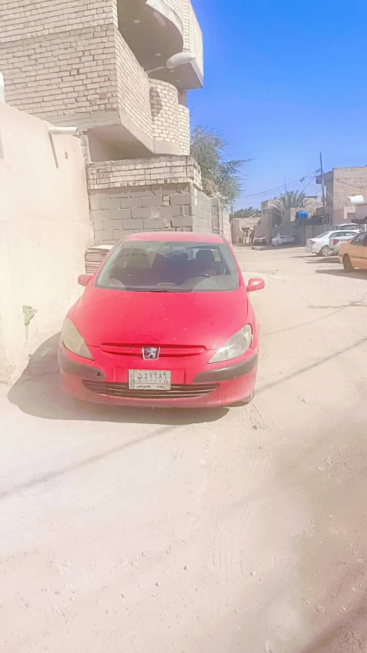 السلام عليكم بيجو ٣٠٧ م٢٠٠٥ رقم بغداد معروضة للبيع ٤٠ ورقة للاتصال ***********
