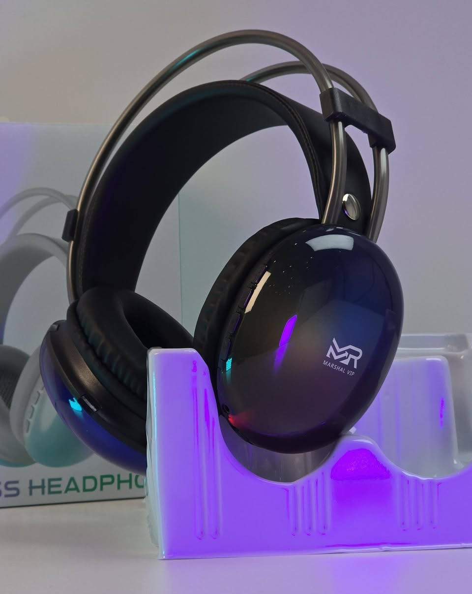 🎧 صوت أقوى.. وإضاءة RGB تخلي تجربتك غير!
سماعة ألعاب لاسلكية بتقنية Bluetooth 5.4، صوت Extra Bass، ميكروفون HD وإضاءة RGB متدرجة 🎮✨

🔋 تشغيل يصل إلى 15 ساعة
📶 مدى يصل إلى 10 أمتار
🔌 شحن Type-C
🎵 تدعم الاتصال السلكي AUX 3.5mm

مناسبة للألعاب، الموسيقى .
عدد محدود وسعر مناسب 
للحجز على الرقم  ***********
