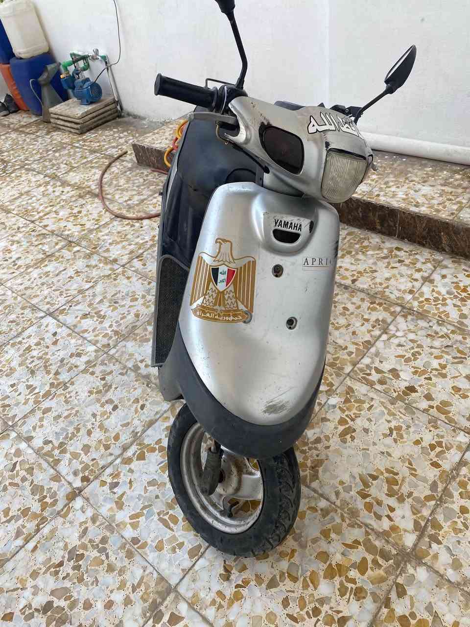 سلام عليكم ماطور بوتين للبيع ،مكينه معمره شاصي شرط كهربائيات بس يحتاجلهم باتري،المكان موصل جانب الايمن حي الهرمات ،السعر ٢٢٥ 
والي يحب يجي خاص او يتصل على رقم
***********
