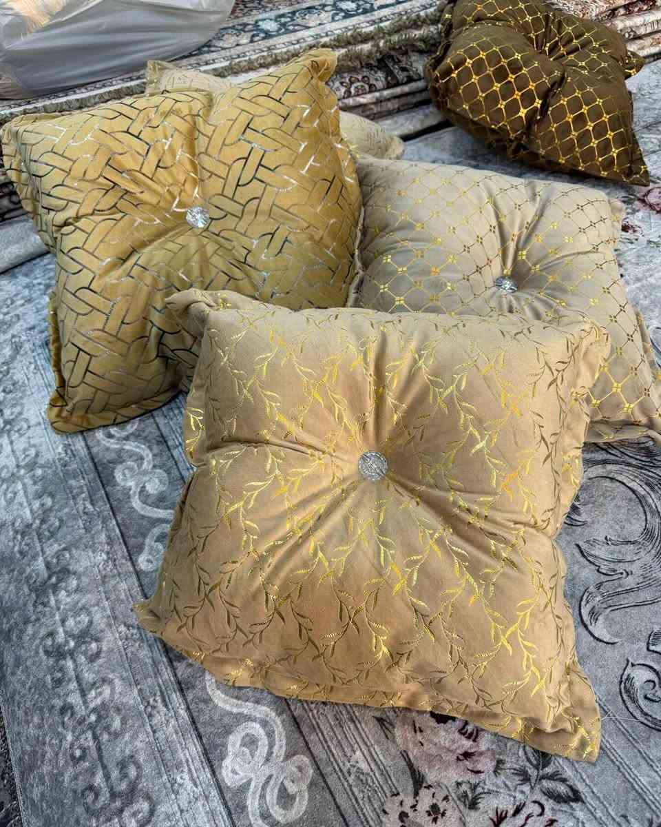 كوشات جاهزه • عرض ٢ونص
