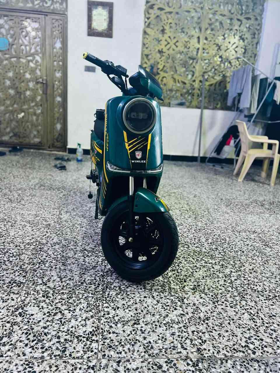 السلام عليكم شباب عندي R11دراجه صارلي فتره من اخذته كلش قليله وحتاجيت وريد ابيعه اسم دراجه شحن R11مديل 2026دراجه مكفوله من كلشيي بطاريات بعدهن جديدات تاخذه تفتر بيهه وين ماتريد روح بيهه بطاريه انطيك بيهه ضمان 10ايام تفحصنن عله راحتك وغراض دراجه كلهه كاملهه مابيهه اي نقص فقط هاي يتجي عليهه وراك انشلعت شلعوه جهال ودراجه شوفت عينك نضافه مالتهه سعره 600وبيهه مجال كلش قليل مكاني البصره القبله حي الشهداء رقمي ***********

