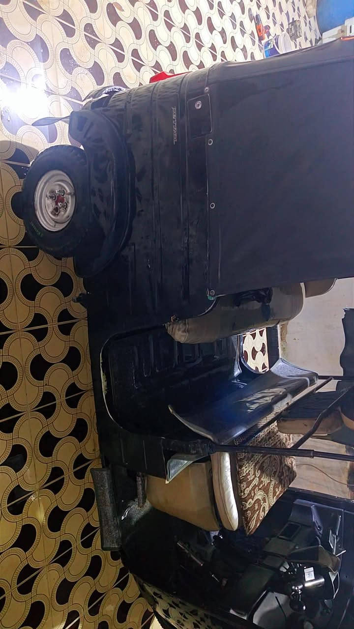 السلام عليكم تكتك للبيع موديل 2019 لوحات انكليزي باسمي مكان بعقوبة كاطون الرازي تحويل ثاني يوم السعر 6 ملايين وبيها مجال قليل
رقم ***********
