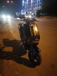 ام عيون • ٥ بطاريات • ١٥٠٠ واط