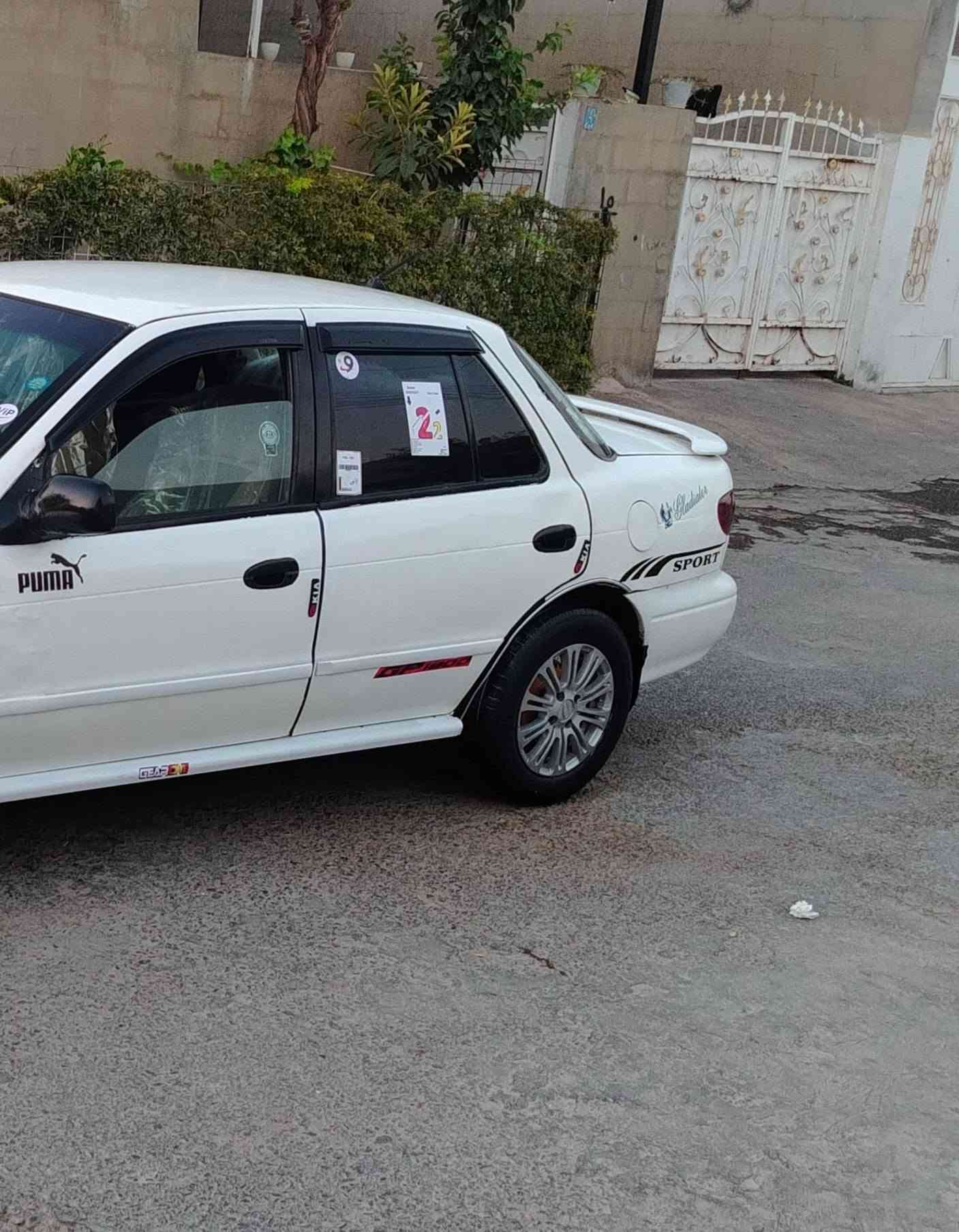 بەناوی خودای گەورەو مهرەبان کیا سیفیا مۆدیل 96ئاڕم پلاستیک سلیمانی بەشەرتی ئەوەلیات گێڕعادی مەکینەی بەشەرت جام کارەبای قفڵ مەرکەزی هەرچوار بەردەرگای لۆک چوارتایە تازەیە هیچ لێدراوێکی نیە بەشەرت بێ دەحم بی لێدراو نرخی23گەڵا کەمێک مەجال ناونیشان ڕانیە حاجیاوا ویێل کەپ سەیارە هەمووگیانی بەشەرت *********** رانية, السليمانية
