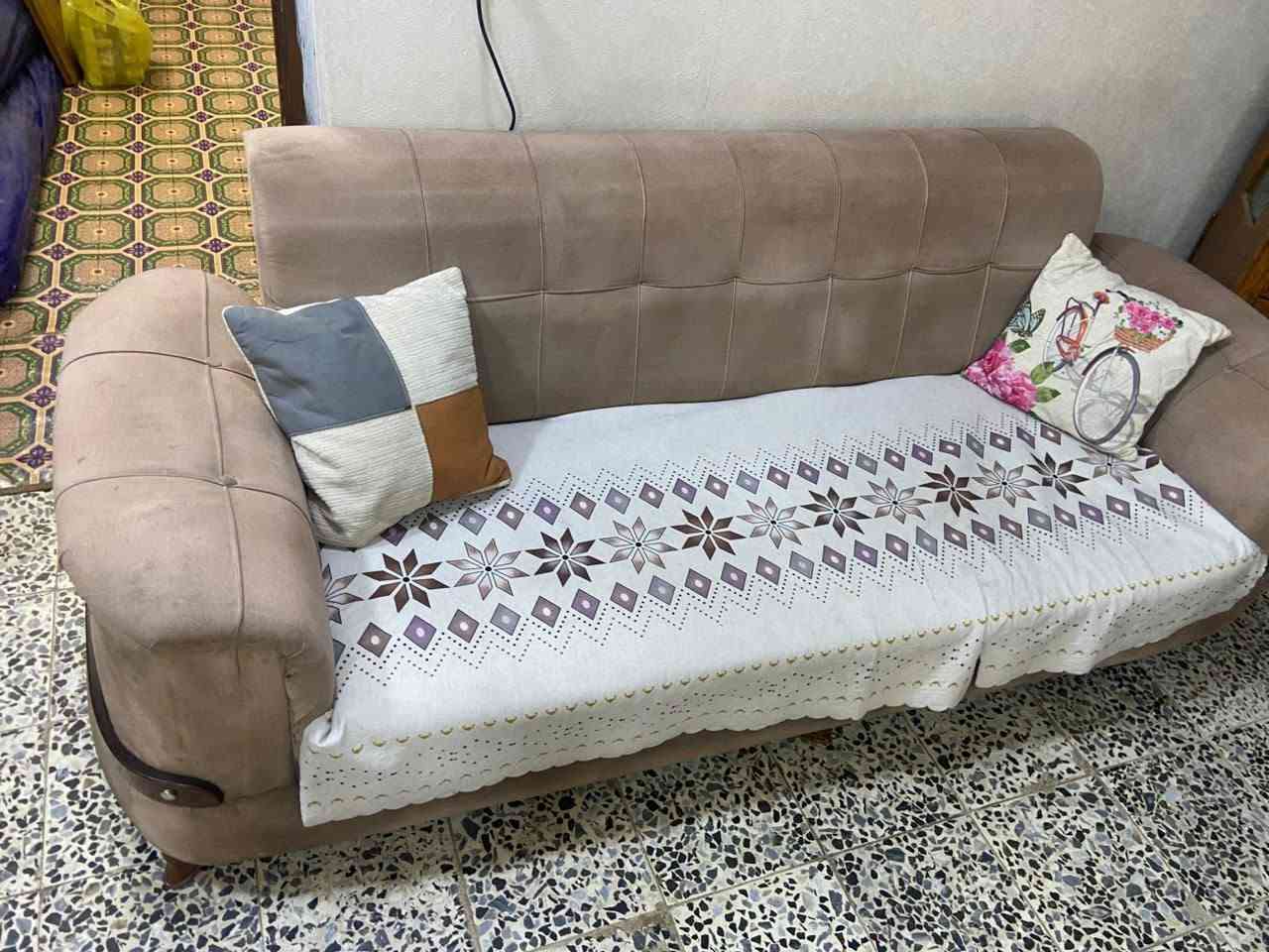 عندي هذني الغراض للبيع
مكاني حله شارع ٦٠
