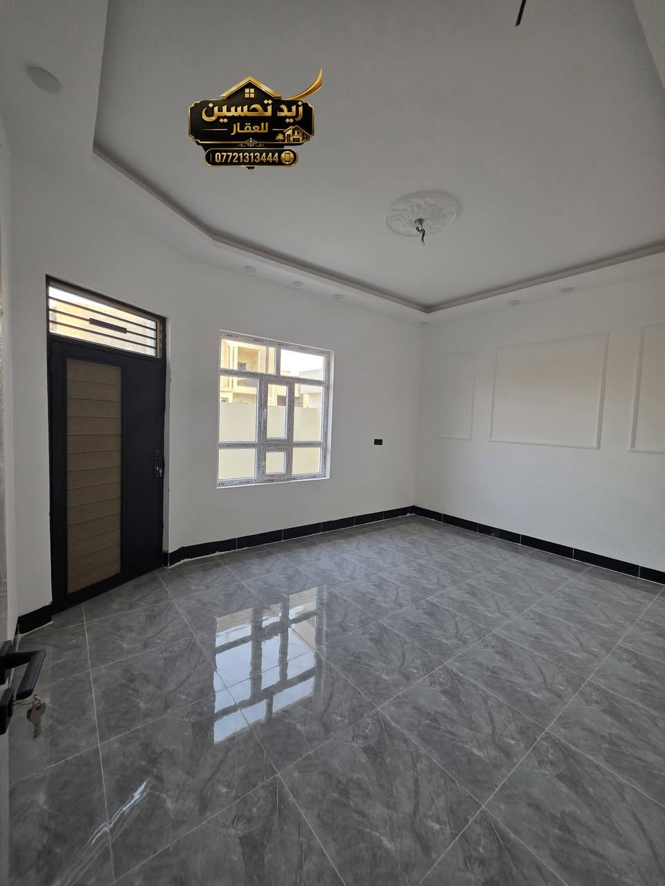 🏠 دار للبيع في تكريت – الديوم (منطقة 16 ألف)
​المساحة: 100 م² (الواجهة 10 م × النزال 10 م).
​الموقع: بظهر شارع 30 م، قريب من جامع التوفيق على شارع 15 م (صدة مرغوبة على طريق بغداد).
​التشطيب: سقف جبسن بورد ونقشات حديثة.
​التفاصيل:
​3 غرف نوم.
​صالة استقبال + 2 صالة وسطية.
​مطبخ + مناور.
​3 مجاميع صحية (داخلية وخارجية).
​📞 للاستفسار والتواصل: *********** ☎️
