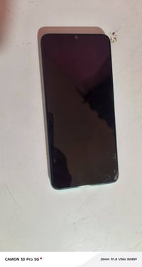 ايتل A60s • نظيف • خدش خفيف