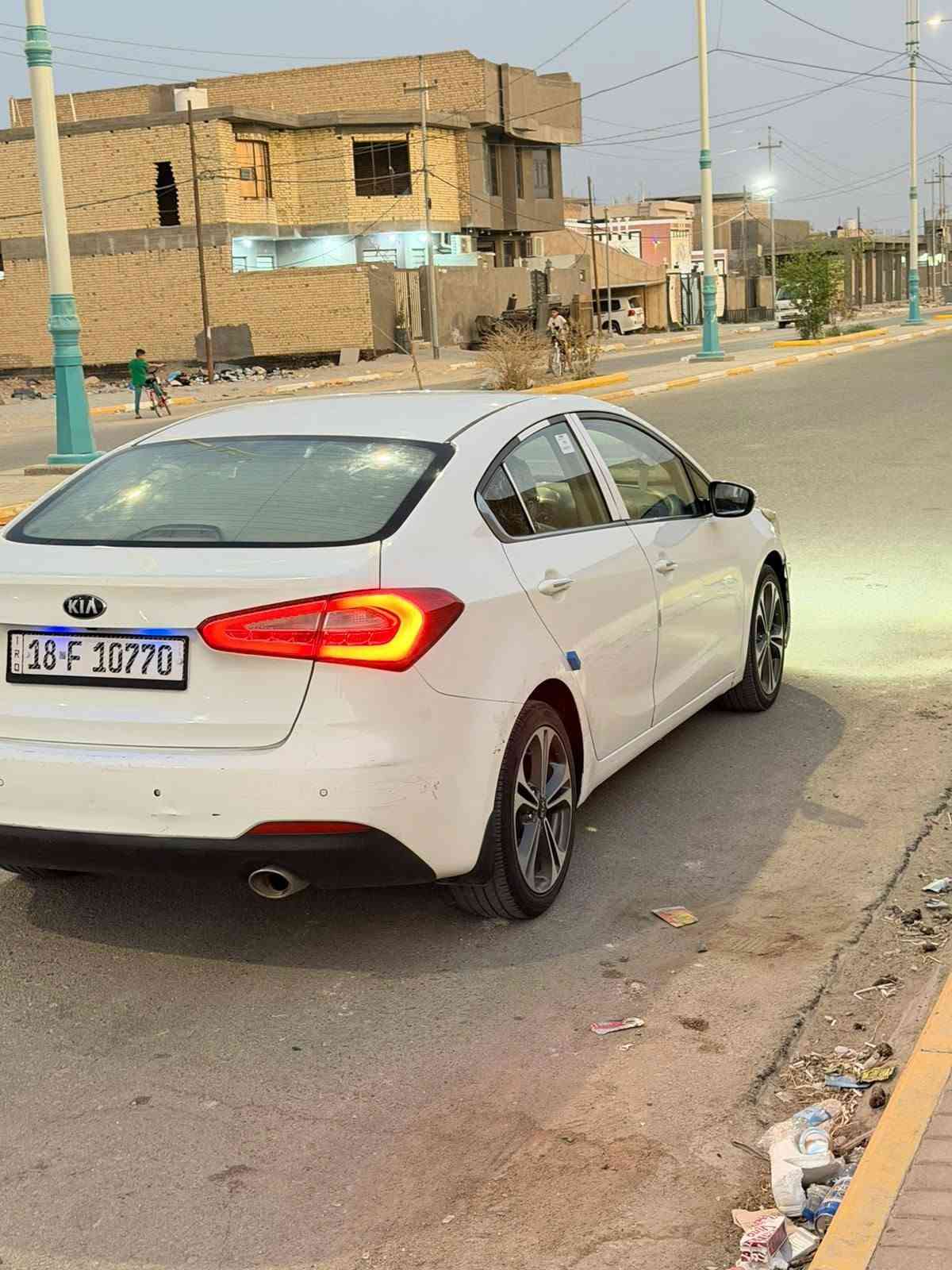 سيراتو 2014 رقم بابل دولي جديد بسمي سياره جاهزه مكينه كير تبريد حداديه تخم تاير بيه رش كصه البنيد اشبر وطرف جاملغ  السايق بدون تبديل ولا معجون والباقي مكفول السعر 115وبيه مجال المكان السماوه المركز لاستفسار لاتصال ع رقم ***********
