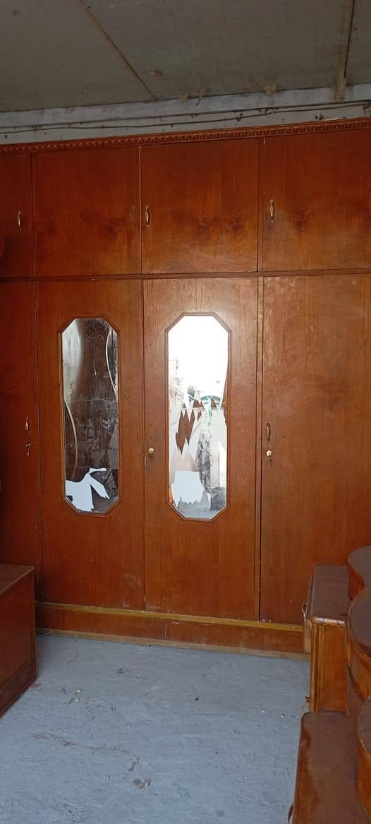 متاح اخشاب نجاره
مستخدم نظيف جدااا 
حله ابو خستاوي شارع سيد علي 
خاص 
واتس ***********
