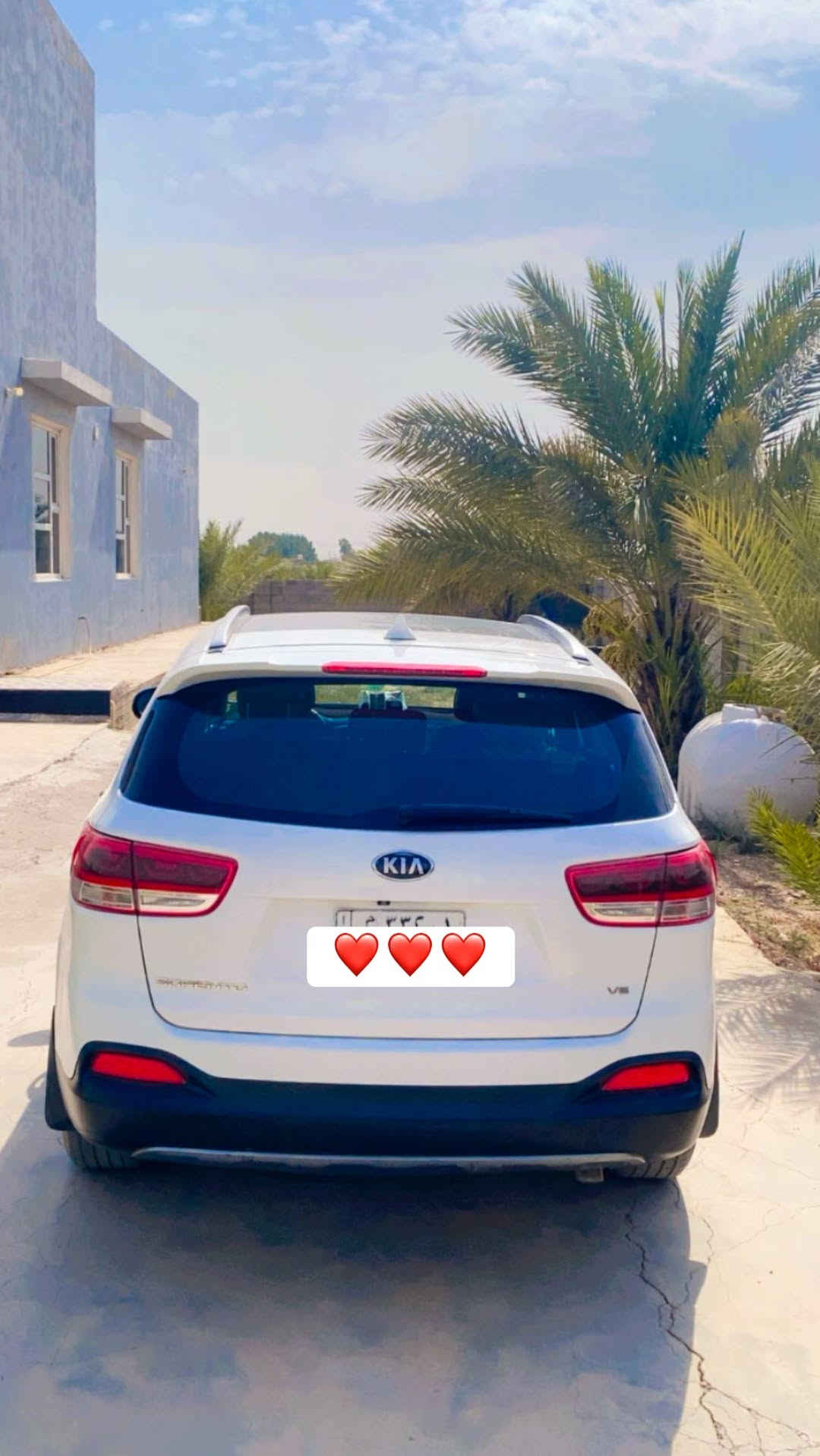 لبيع سورنتو موديل 2018 خليجي فول لاخير محرك6V سياره مشروع وطني بسمي سعر188بيه مجال
اتصال فقط فقط ‭***********‬

نص مكتوب في الصور:
- @iraqicarmarket