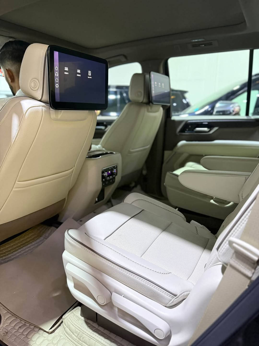 🔥 شركة الخليج لتجارة السيارات 🔥

🚘 GMC يوكن دينالي 2025
✨ فول مواصفات — Denali
🛣️ ماشية 9 ألف كم
🔢 رقم بصرة 
🔄 تحويل ثاني يوم باسم المشتري
🛡️ كفالة عامة
🛡️ مغلفة PPF
🤍 داخلية بيجي فخمة

🔥 سيارة نظيفة جداً وبحالة مميزة
📞 ***********
