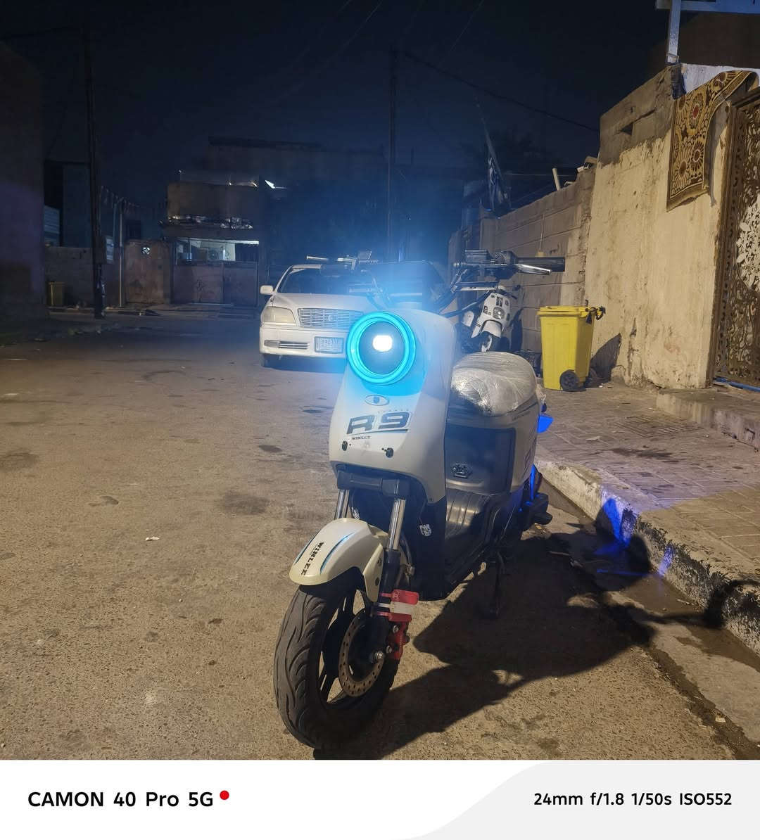 آر ٩ • موديل ٢٤ • بطاريات ١٦