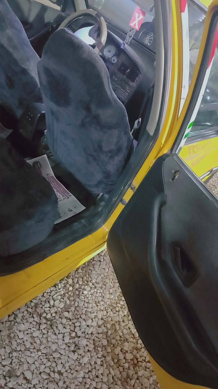 بيجو بارص 13 بيها باب فقط
باسم اخوي السياره جاهزة نقصها فقط كمبريسر وستوه وكف جان التبريد ثلج
حداديه تايرات مكينه كير كفاله 
للبيع أو للمراوس بسمند أو بارص خصوصي والفرق نقد
وحسب القناعه 
*********** واتساب
العنوان كوفه شارع المعمل 
السعر 28 وبيها مجال قليل
