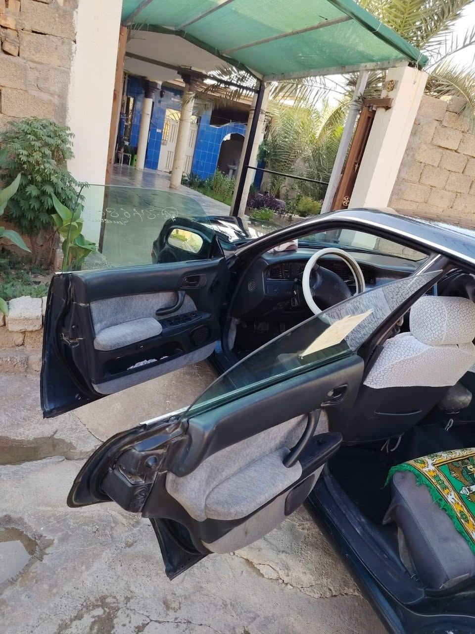 السلام عليكم بطه تيوتا كراون متصل
موديل 92 سنويه جديده لل31 مصبوغه عام جماليه بدون ضرر كفاله عامه شرط التحويل والغرامات
السعر 62 وبيها مجال 
للاستفسار***********
