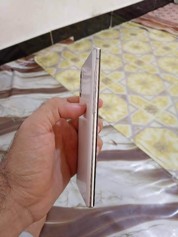 نوت ١٠ • ٢٥٦ • بصرة هارثه