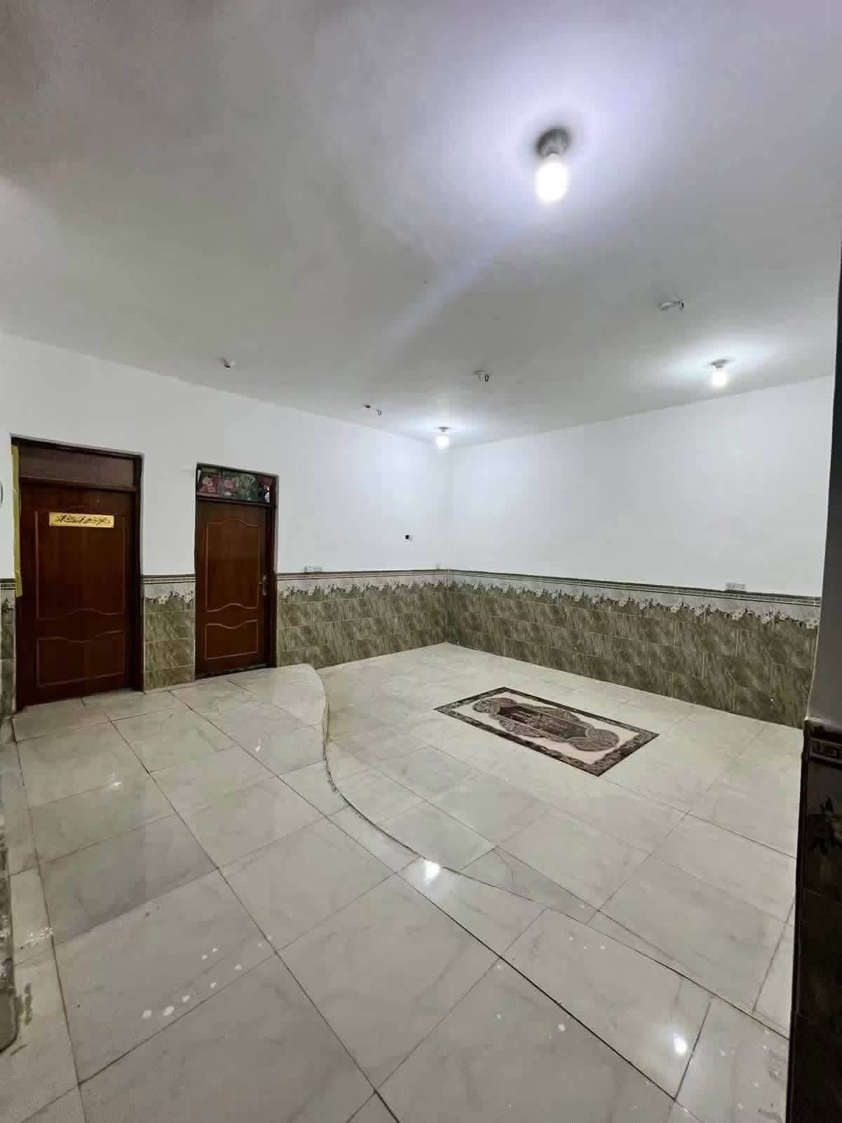 نزلة بيت عطوف • ٢٣٠م • غرفتين