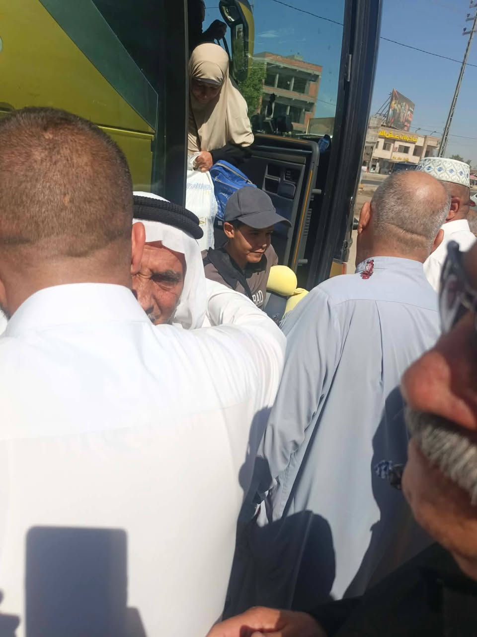 الحمد لله رب العالمين
وصول جميع معتمرينا الاعزاء إلى أرض الوطن بعد أداء مناسك العمره المفرده لشهر صفر
نسأل الله أن يتقبل طاعتهم وصالح أعمالهم ويرزقهم العوده __________:__
مستمرين بأستلام جوازات رحلتي البر والطيران لعمرة المولد النبوي الشريف بتاريخ ٨/٢٤ اسعارنا تناسب الجميع
للحجز والاستفسار *********** واتساب
*********** واتساب
بابل الإسكندرية الحصوه مجاور صيدلية البنفسج
