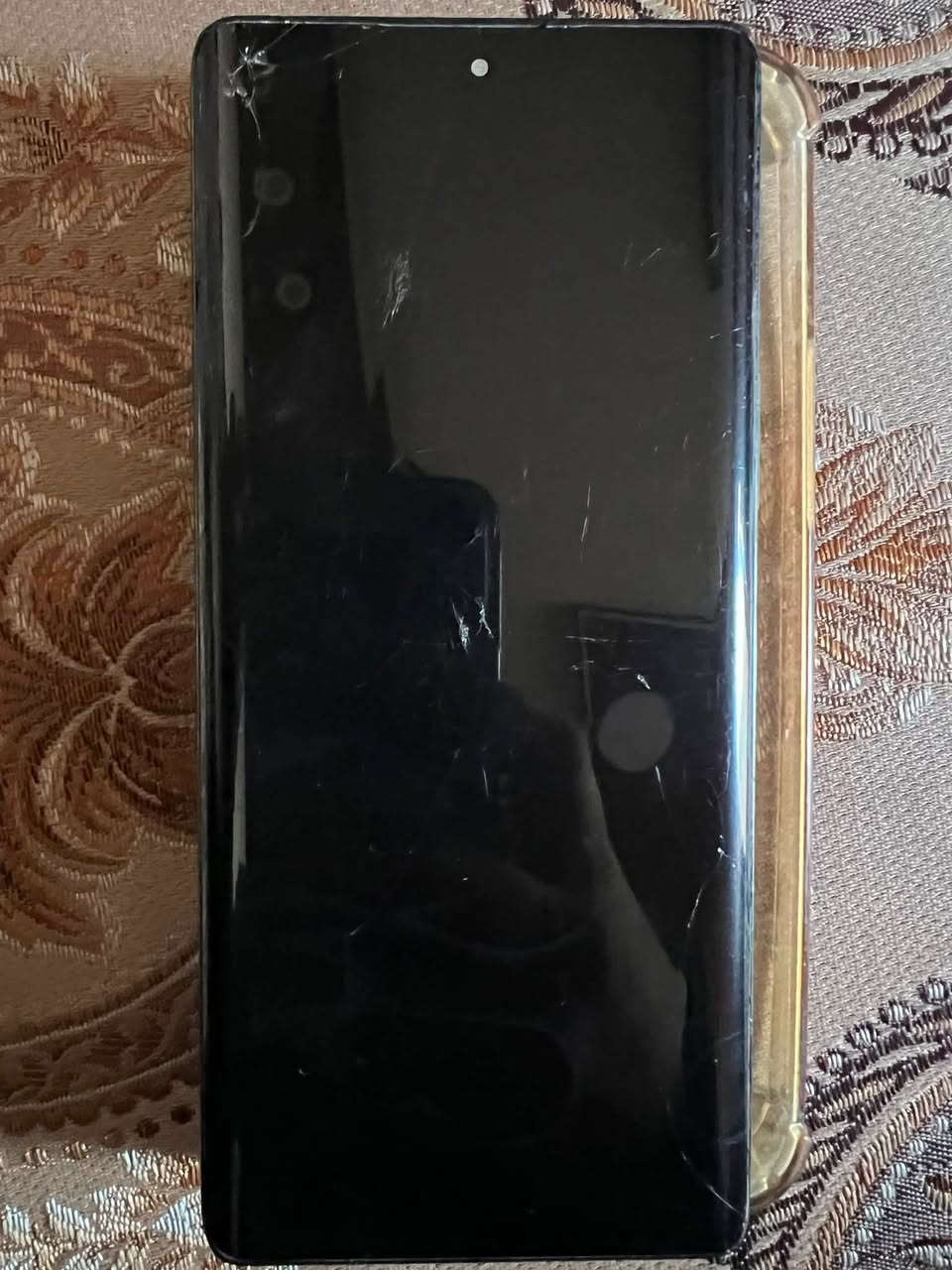 سلام عليكم جهاز هونر مبدل بي شاشه سعره 230 وبي مجال رقمي ***********
