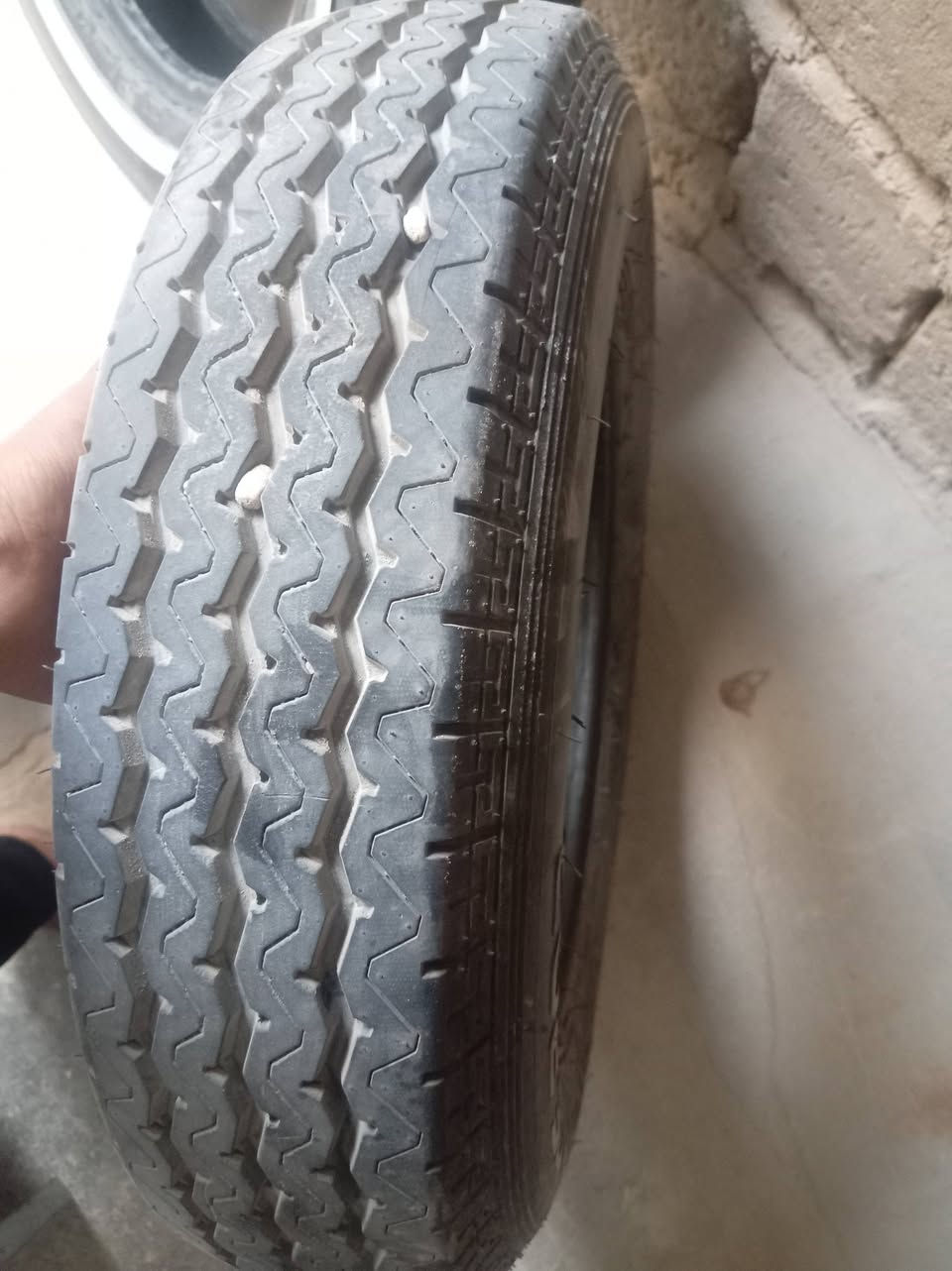 تايرات ستوته  البيع ***********
