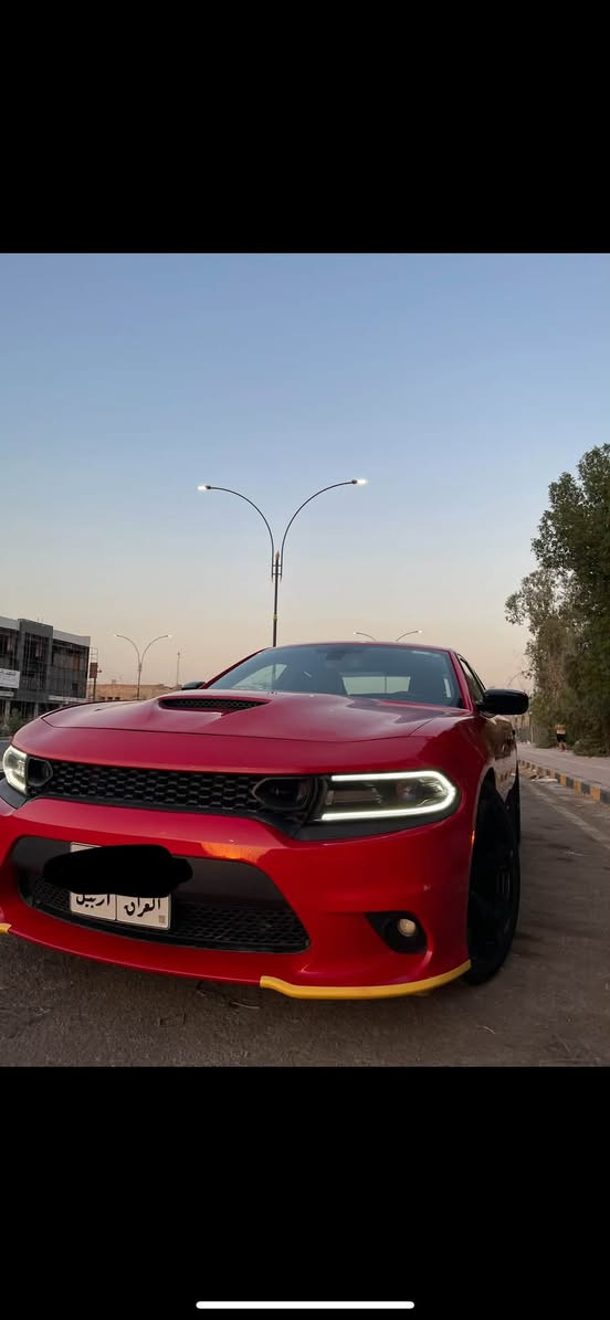 جارجر RT/2018 
V8  5.700
فقط بيع
اللون احمر طماطي مميز
مواصفات الrt معروفة
ويل كب ٢٠ نجمة خسف
تدفئة كشنات تدفئة ستيرن
حساسات خلفية
كار بلي - تحكم ستيرن 
كروس سرعة
تبريد خلفي
تشغيل عن بعد - بصمة ابواب 
تحديث كت كامل بنيد ودعاميات

اضافات 
 لحية امامية
دوسات جانبية
زعانف خلفية
وارد امريكي/ جاملغ الايمن فقط وبدون دواخل
ايرباك طاك ومرجع الستيرن سستم

( تبديل باب عكس السايق داخل العراق )
مكان السيارة/نجف
للاستفسار واتس آب فقط/***********
