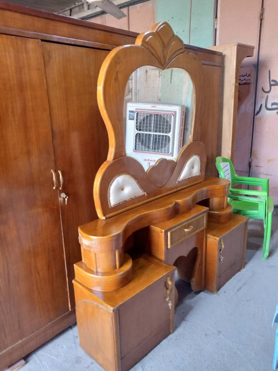غراض مناسبة • للبيع • غرف نوم