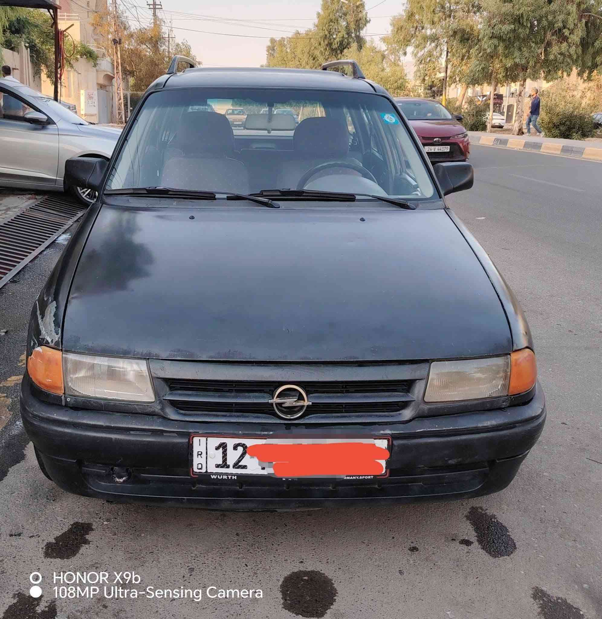السلام عليكم... استرا ستيشن أسود نفطي السيارة بلادي بيها تقحيل قليل موديل 1992 طخم جديد تايرات وباتري جديد سيارة جاهزة الكير شرط والمحرك بي دخان أي فيتر يكول أو كور أو لاستيك كور هزة جديدة قبل اسبوع كابون بانزين بيها رقم أنكليزي سنوية إلى 2030 بأسمي السعر 38 المكان موصل حي نابلس ***********

نص مكتوب في الصور:
- HONOR X9b
- 108MP Ultra-Sensing Camera
- O HONOR X9b 108MP Ultra-Sensing Camera