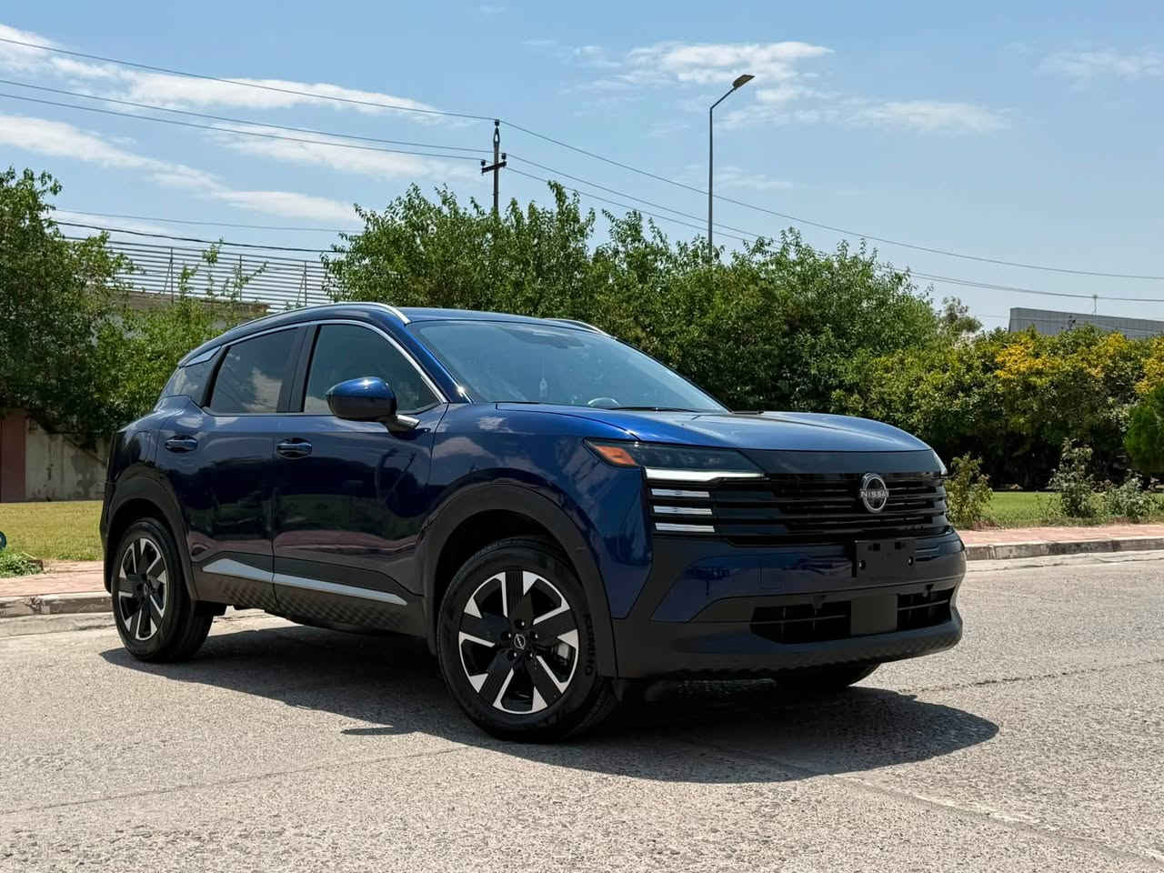 نيسان كيكس SV AWD 2025
أزرق | 4000 ميل | محرك 2.0L
✔️ دبل (AWD)
  ✔️ بانوراما
✔️ بصمة + تشغيل بصمة
✔️ شاشة كبيرة + شاحن لاسلكي
✔️ كاميرات + حساسات + رادارات
✔️ أوضاع قيادة (ECO / NORMAL / SPORT)

🔧 الحالة:
بدون صبغ (PDR بسيط في الجناح الامامي اليمين) 

رقم الشاصي : 3N8AP6CB2SL396779

💰 السعر: 17500 $ 

الرقم: بدون رقم – يترقم في المحافظات الشمالية (كلفة الرقم 1500 $ على المشتري)

📍الموقع : أربيل
📞 *********** (اتصال / واتساب / فايبر)

كردي
Nissan KIKAS SV AWD 2025

ماوەی ڕۆیشتن : 4000 ميل

پستۆن: 4 پستۆن 
بزوێنەر: 2.0 CC
 نرخ : 175 $

رقم الشاصي : 3N8AP6CB2SL396779

 بۆیاغ: بێ بۆیاخ (PDR فقط)
رقم الشاصي : 3N8AP6CB2SL396779
کامێرەی دواوە  - بانوراما -گەرمکەرەوەی کوشن - بەسمە - بالیفی دەست - دیاریکردنی خێرای - شاشە - ئاوێنەی رادار - سیستەمی کلیلی زیرەک - سستەمی ئایفۆن  -
تلفون: ***********
