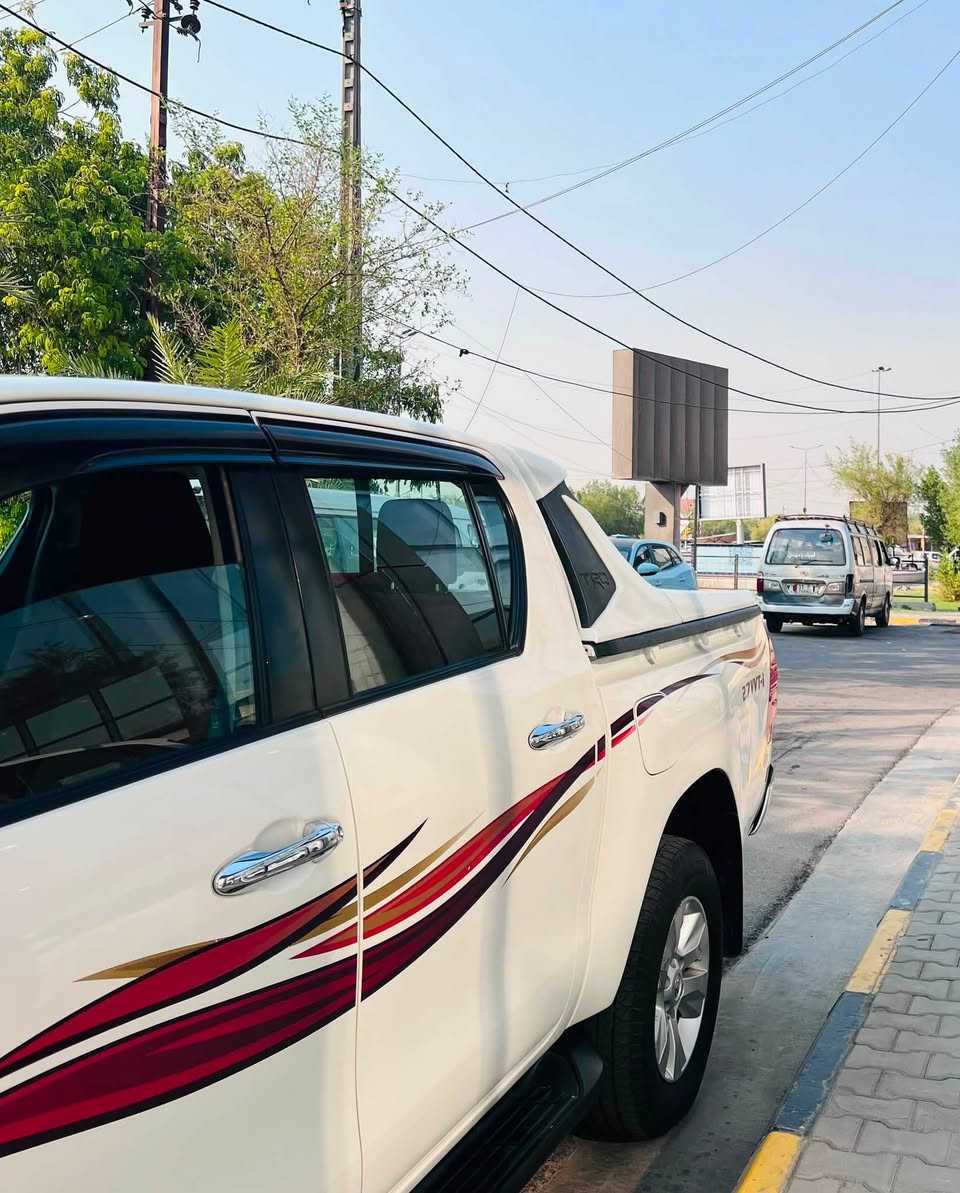 السلام عليكم
بيكم 2020 ساز الفور ويل العاليه 2700cc
فول مواصفات من عدا البصمه
جاهزه السياره من كلشي 
حتى تخم تاير جديد
ماشيه 110 حقيقي
السعر 260 وبيها مجال
السياره جديده
باسمي السياره تحويل جديد وتحويل ثاني يوم 
***********
