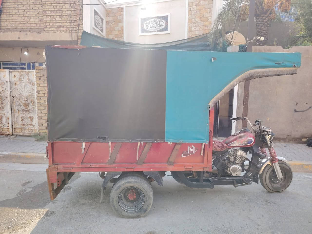 السلام عليكم  ستوته دبل تاير بدون محجر
1 وربع وبيها مجال للطيبين
للاستفسار
رقم *********** ورصيد 
مكان بغداد الحسينيه

