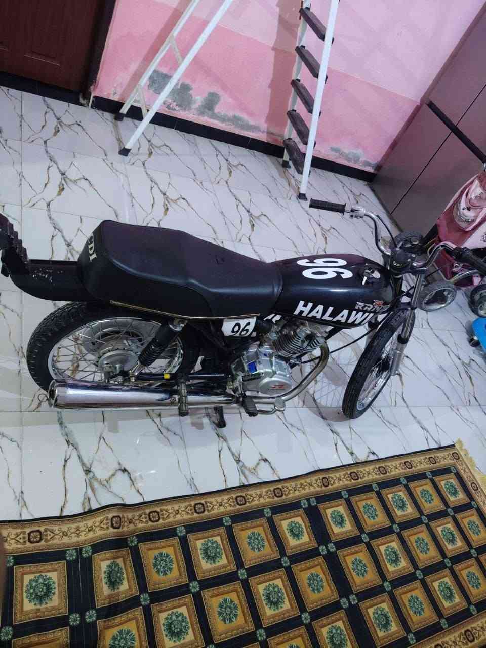 تصوير اليوم 🙂
دراجه رابيدو 6احرف الاصليه 
شاصي نامه
غراض كلهه صلي  
اورق سكنر 
سعر خاص او ***********
الدوانيه قضاء السنيه
