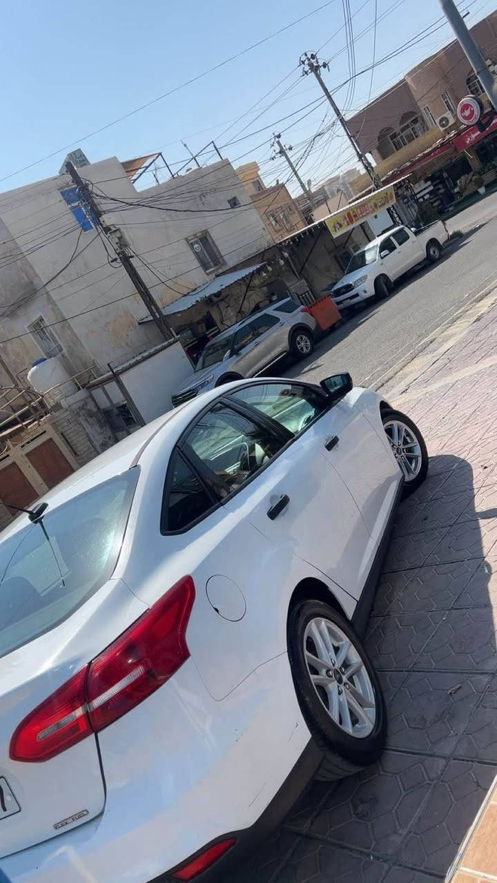 فۆرت فۆكس ٢٠١٦ گێر مەكنە تەبرید بەشرت مەكینە ٢٠ بێ تۆربۆی مەرغوب رەقەمو سەنەوی نویە ٢ پارچەی سبوغە بێ ژۆری بێ ئرباگ 
سحر:70وەرەقە مەجال
*********** أربيل, العراق
