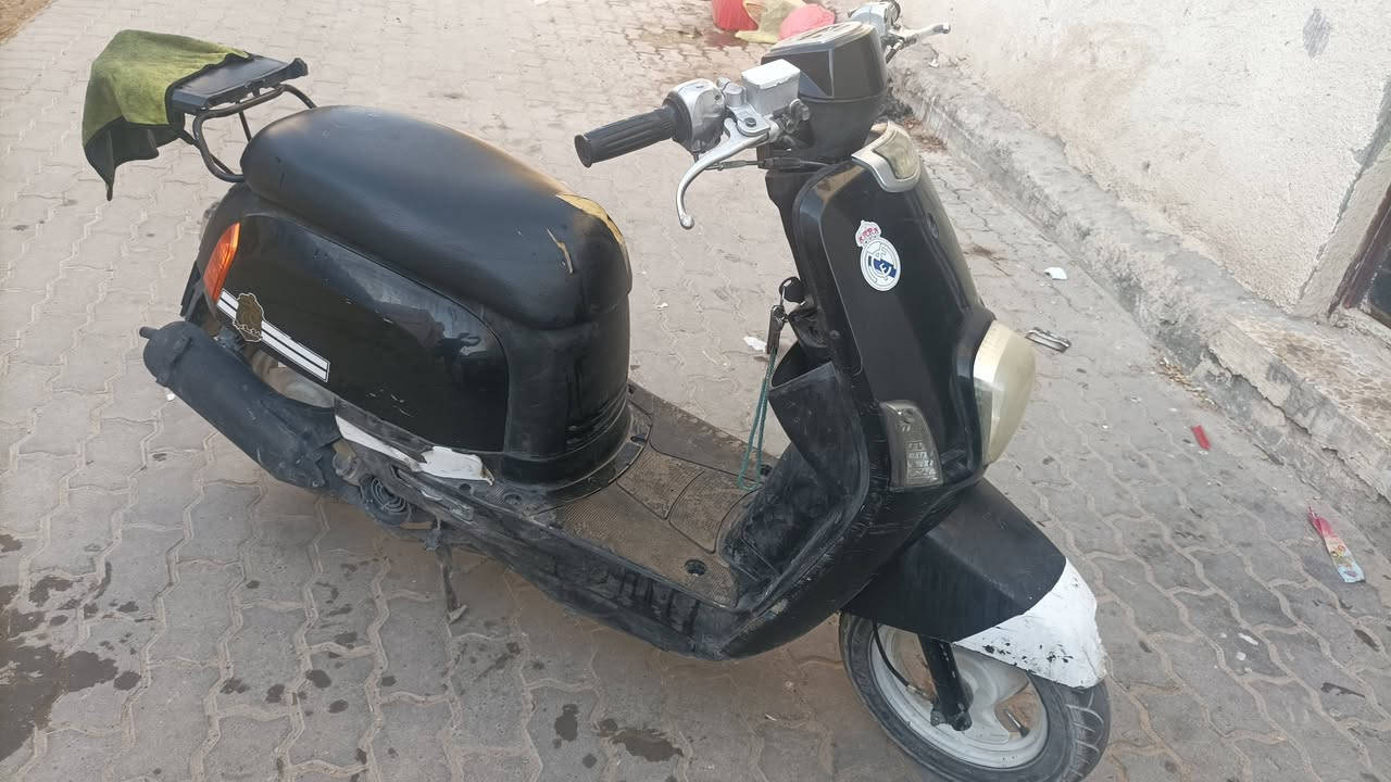 دراجه بوليس للبيع كلشي شغال بيهه بس العينه ماتشتغل المحرك مفتوح مره وحده 600 وبيها مجال مكاني البصره الزبير وهاذ رقمي فقط شراي***********🤍✨
