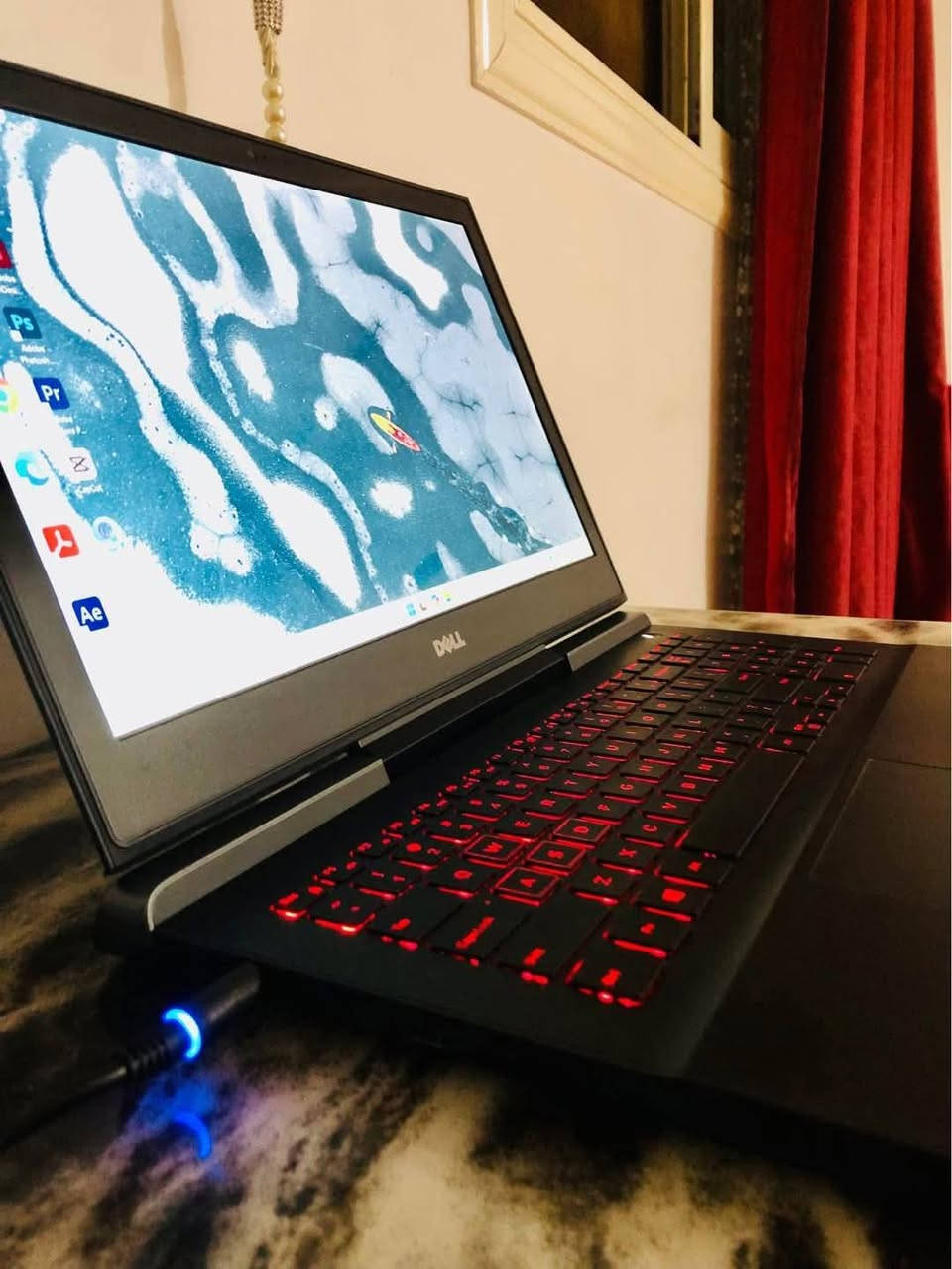 السلام عليكم 
للبيع لابتوب گيمنك ديل
 
i7-7700HQ

RAM 16GB DDR4

SSD NVMe 1TB

GTX 1050 Ti 4GB

15.6" 4K IPS

RGB

العنوان بغداد/ زيونة 

السعر ٤٠٠ الف نهايتها مابيها كل مجال وماكو هيج سعر ابد 
رقمي ***********
