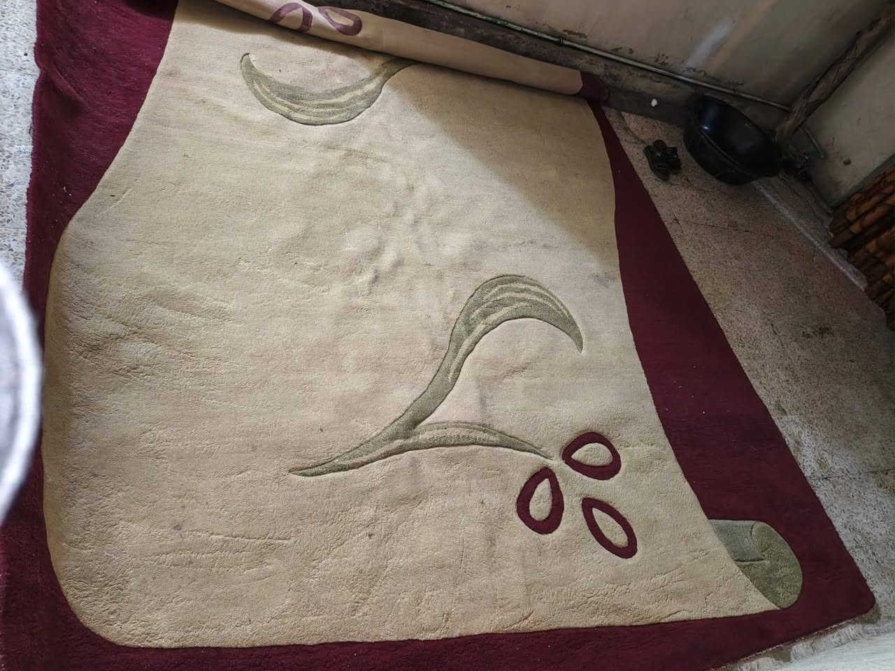 سجادة • مقاس ٣٩٥×٢٩٥ • تواصل خاص