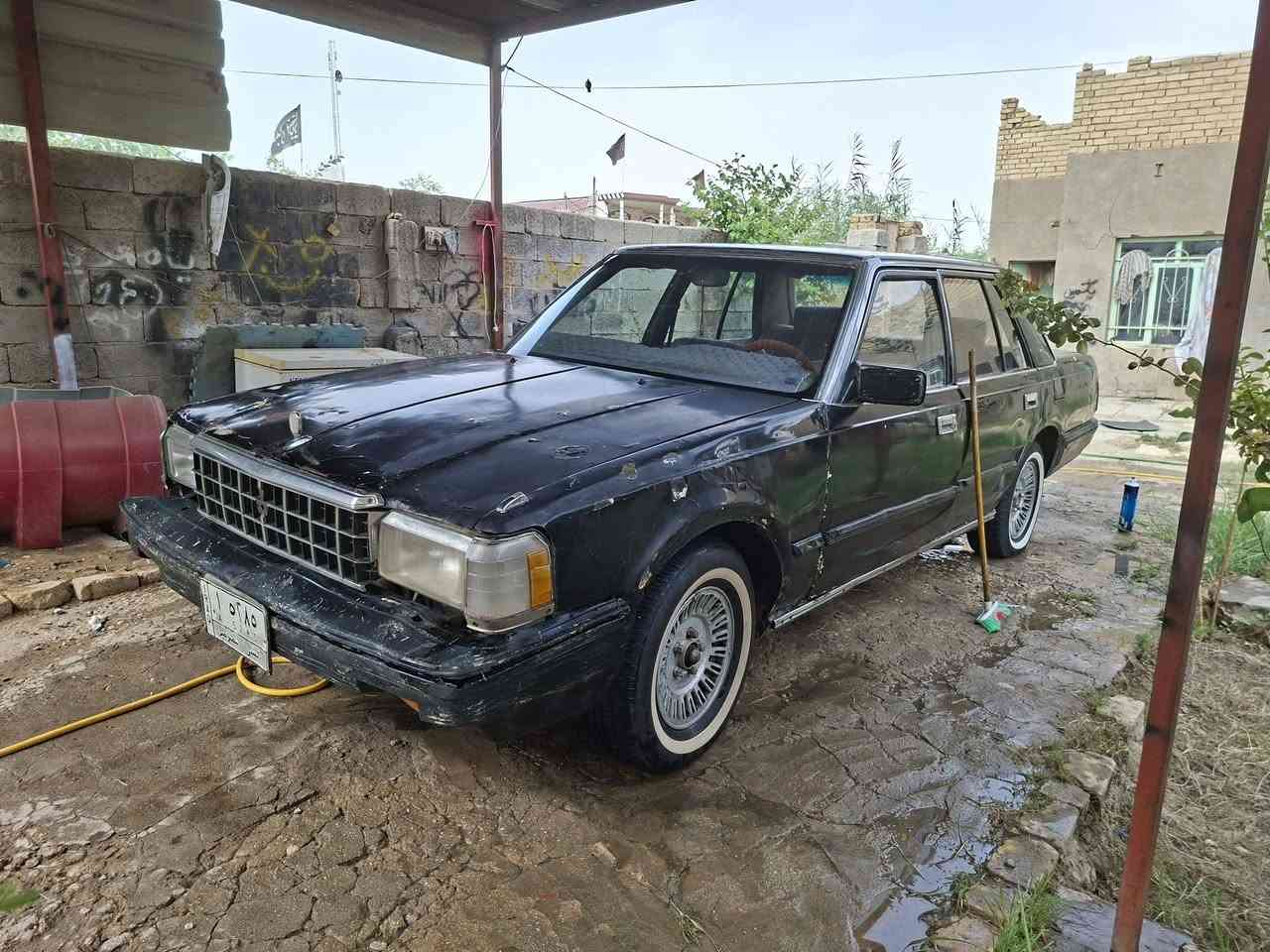 سوبر 85 رقم مثنى مكينه VVT 2500 تبريد شغال عوزها كير وشويه ترتيبات
السعر 25 وبيها مجال 
مكاني شاميه 
***********
