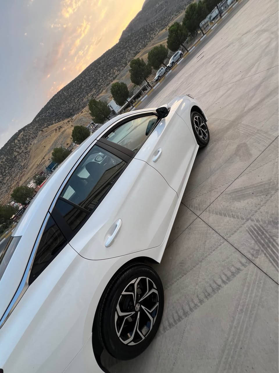 Mg gt 2025. 35000km.  سياره نمونه له جواني گير حادي تنها سي جئ گچكه تحديله سبوخ تزره بشرت نمونه له جواني شوين سوران سوران, أربيل
