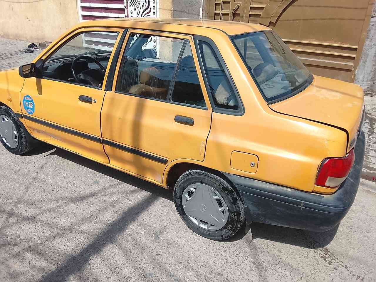 سلام عليكم سايبه للبيع موديل 11 بيه طخه جاملخ خلفي وباقي مكفولة محرك وكير وحداديه وتخم تاير وشواصي شرط كفاله رقم نكليزي باقي على ستلام الواحات مكان كربلاء سعره 19       ***********
