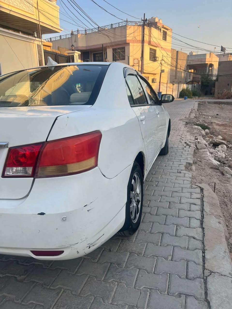 السلام عليكم بي واي دي أوتوماتيك موديل ٢٠١٣ السيارة محرك وكير كورلا   مداور ثاني يوم  رقم كربلاء الماني  السعر ٤٨وبيه مجال 
مكان السياره بغداد الكريعات
رقم الهاتف  ***********
