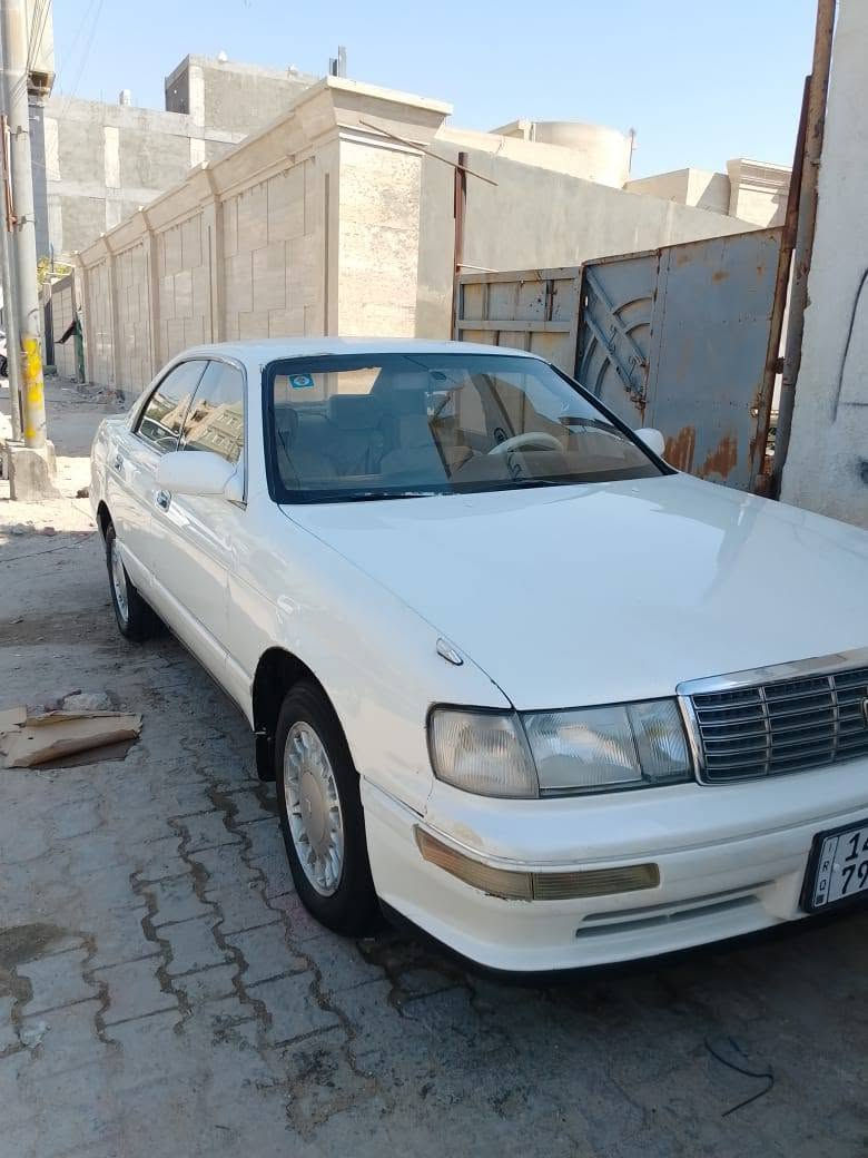 السلام عليكم بطه فصل
مديل 1994
السنوية 2030
محرك وگير كفالة 
سياره مكفولة من العيب الشرعي
تبريد تخم تاير 
سعر 57 وبيها مجال 
العنوان بصره /ابي الخصيب
رقم الهاتف ***********
